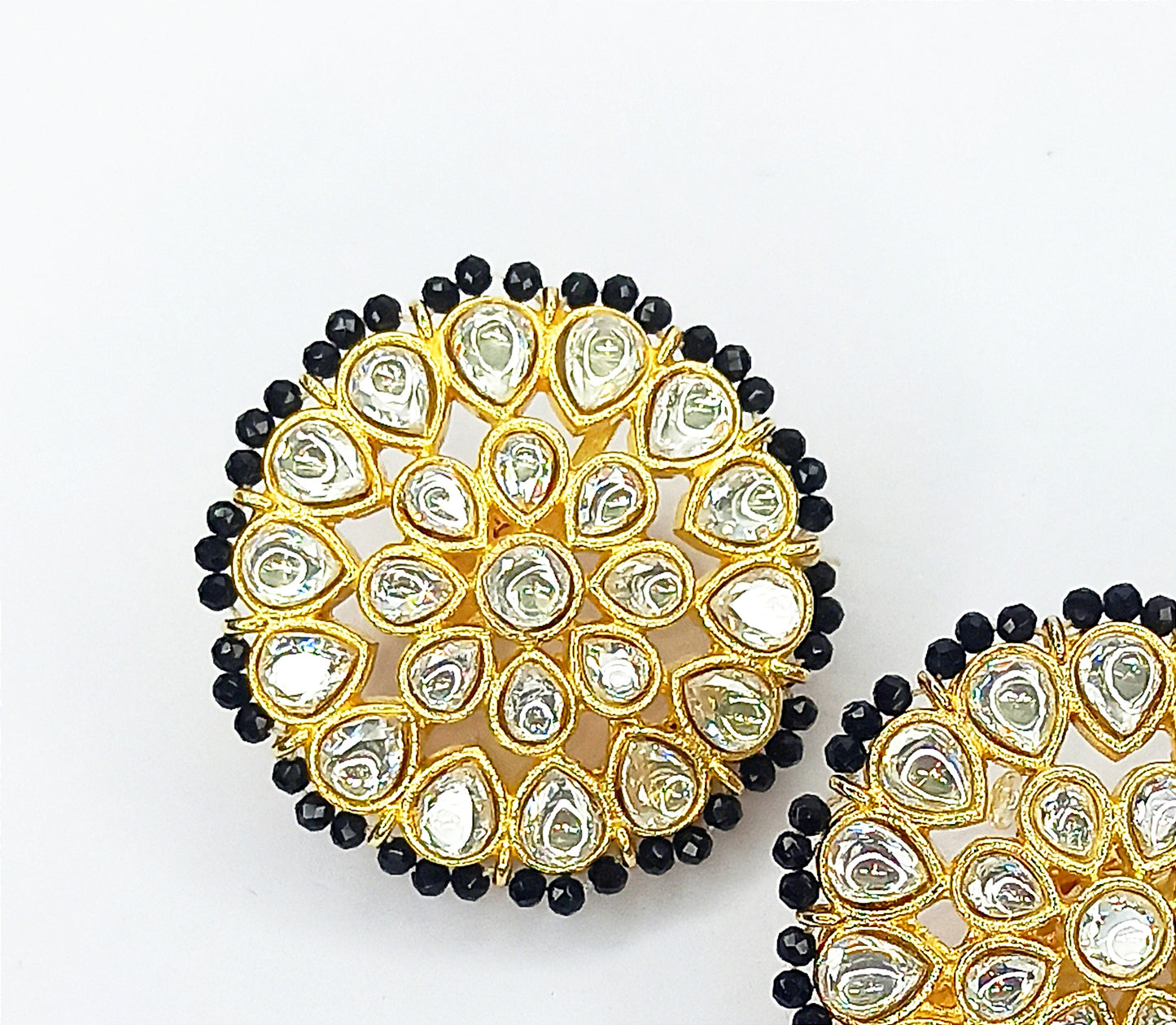 Regal Noir Round Kundan Stud Earrings