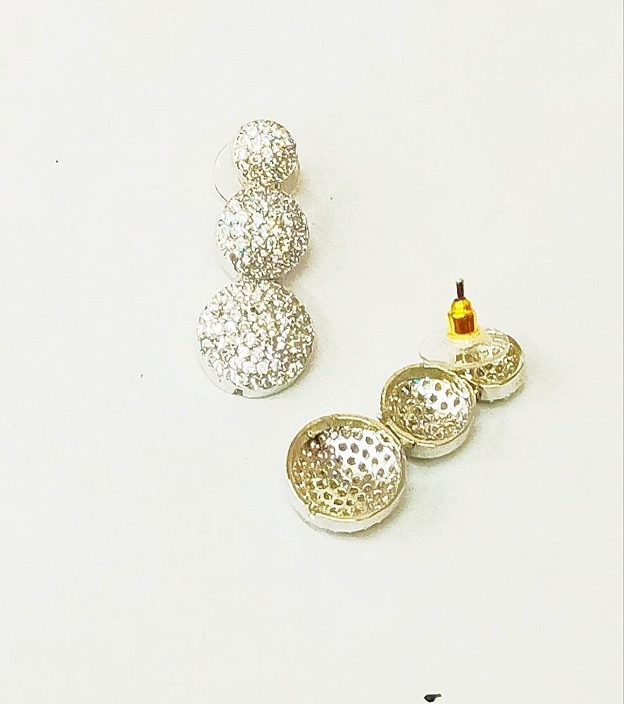 Silver Plated Circle Design American Diamond Necklace