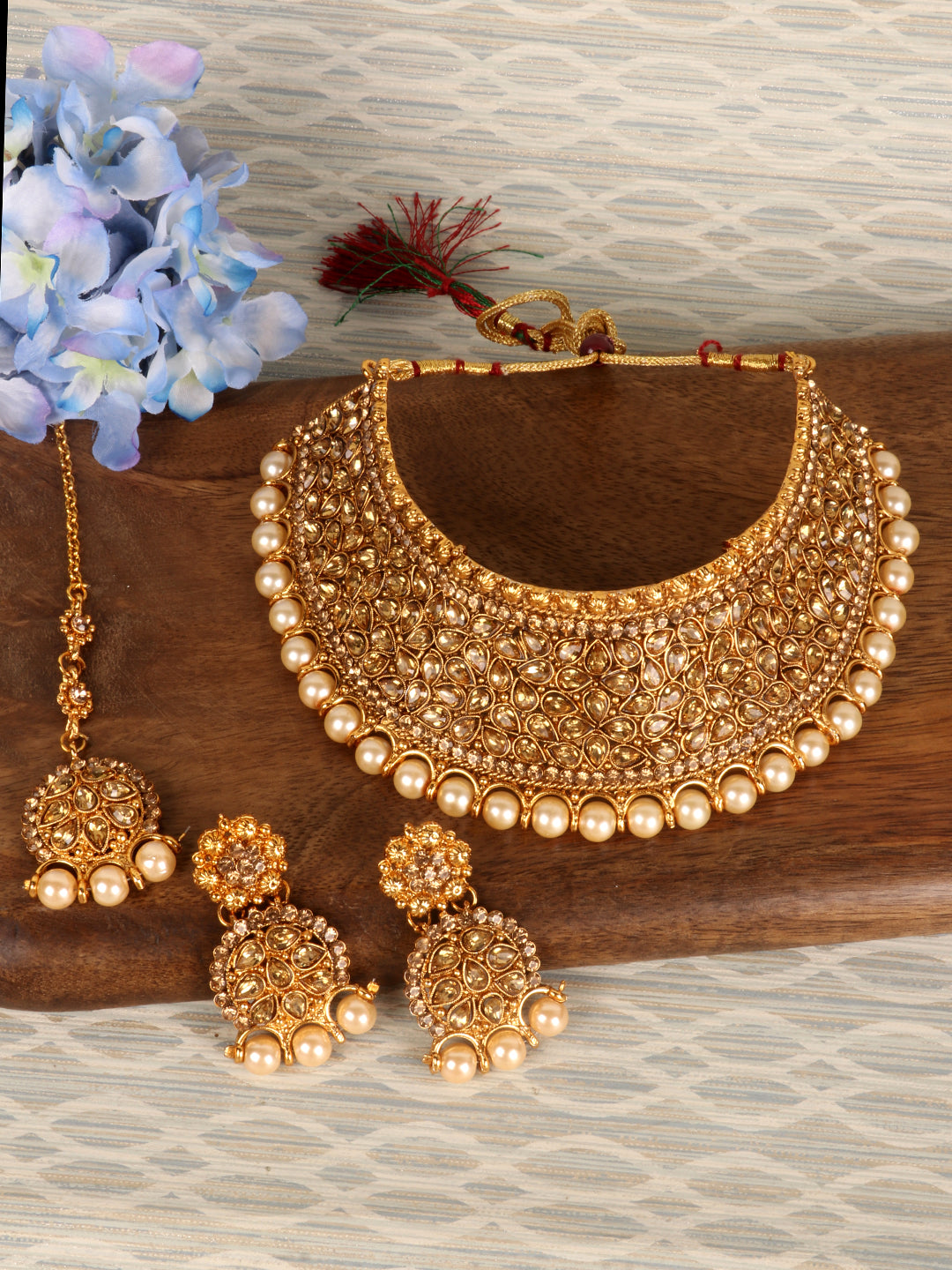 Gold-Toned Stone Studded Choker Set with Maangtika