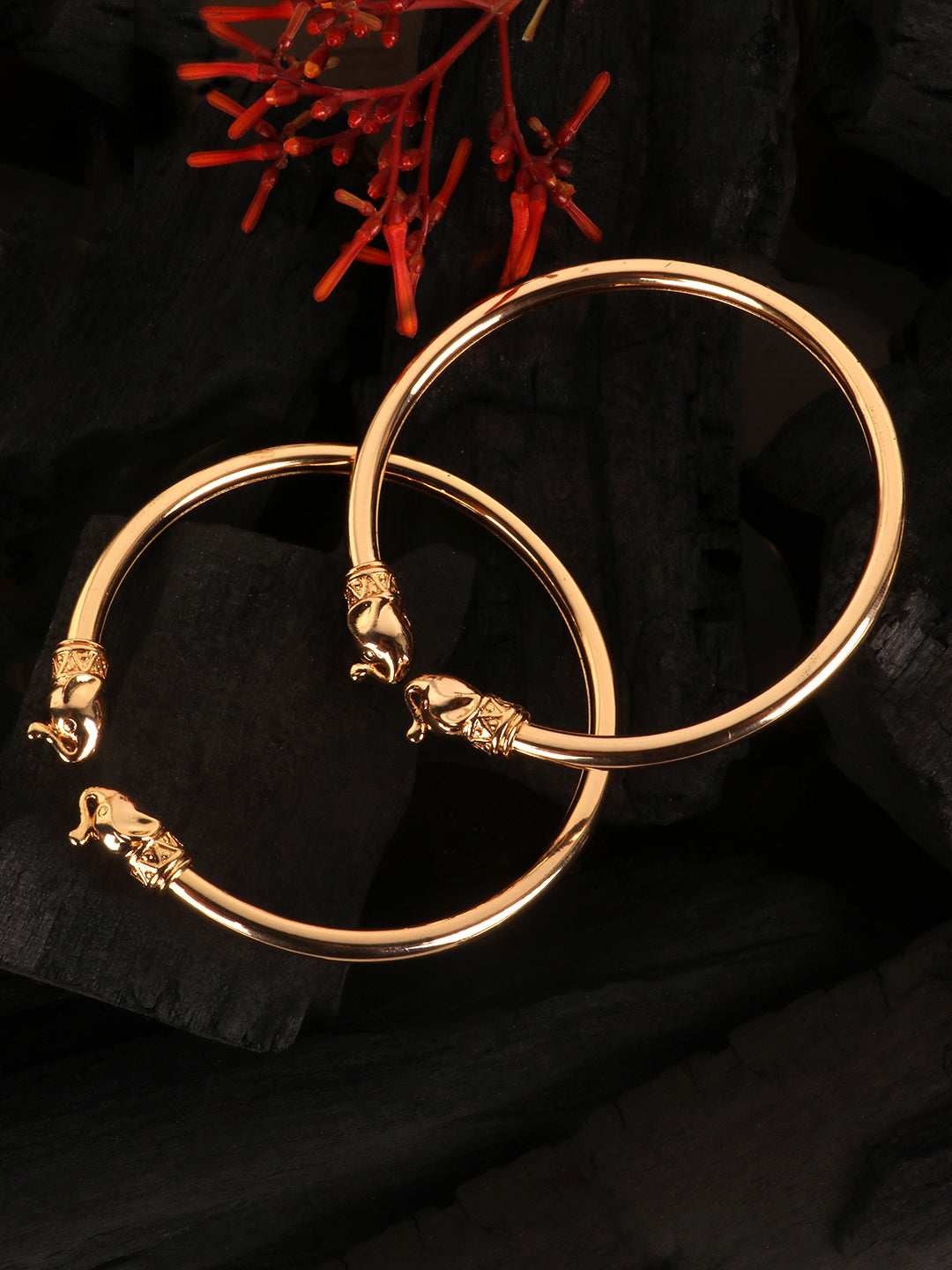 Women Set Of 2 Gold-Plated Cuff Bracelets