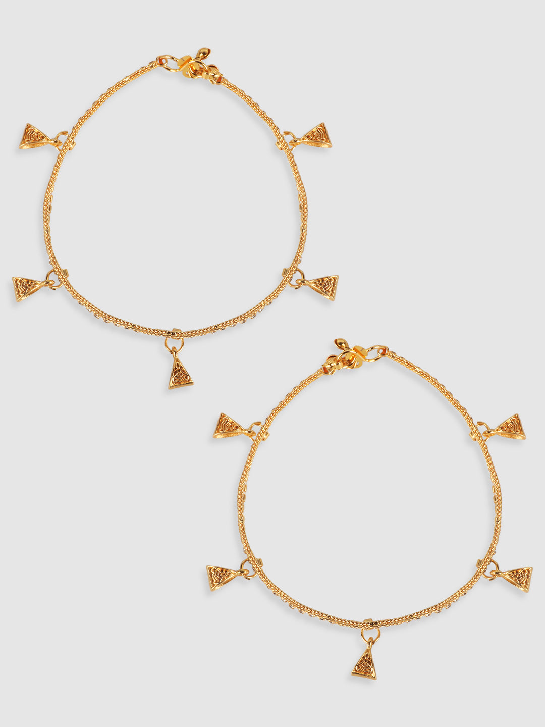 Women Stylish Partywear Sleek Gold Plated Stone Studded Designer Anklet