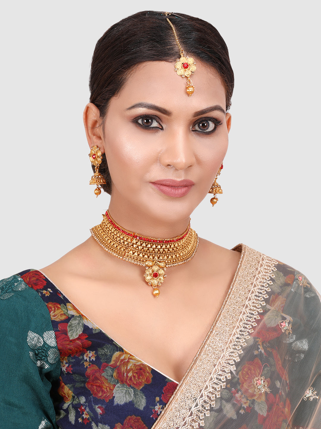 Gold-Toned & Red Stone-Studded Choker Jewellery Set