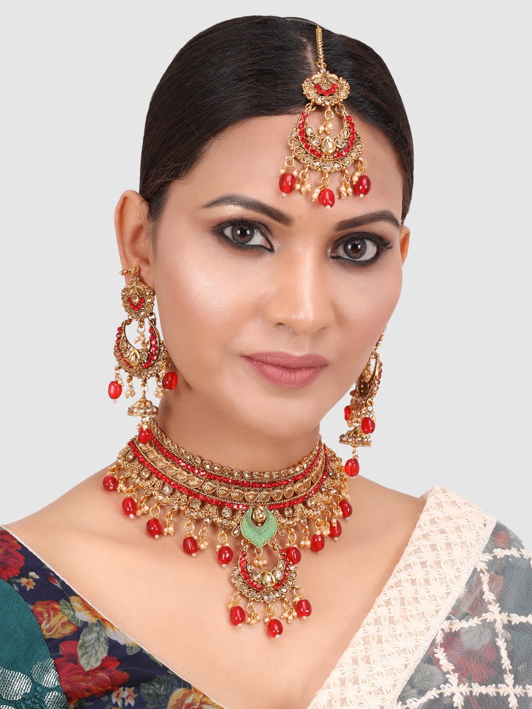 Gold-Toned & Red Stone-Studded Jewellery Set