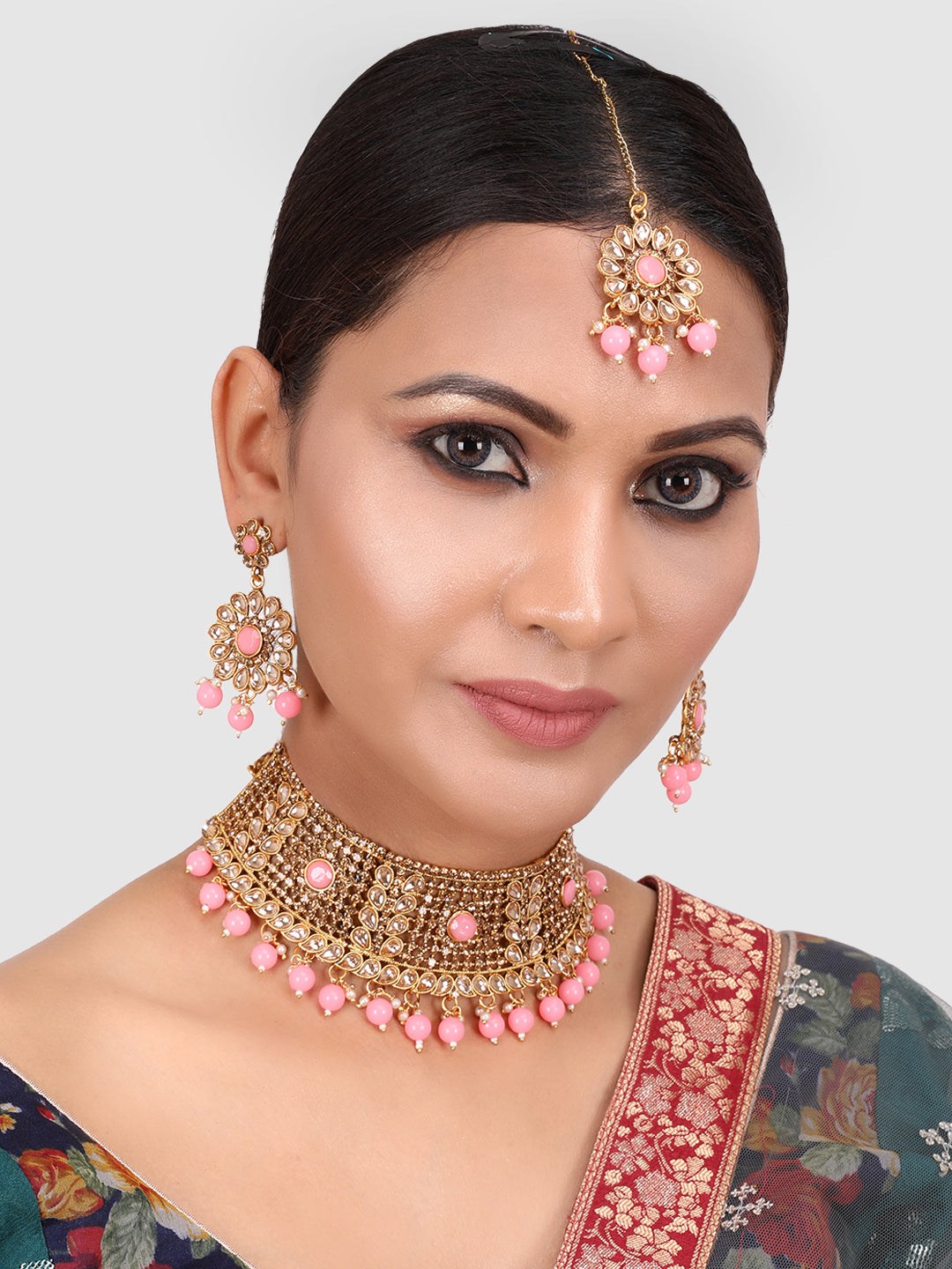 Woman Pink &Gold Plated Studded Choker Set with Floral Earring & Maangtika