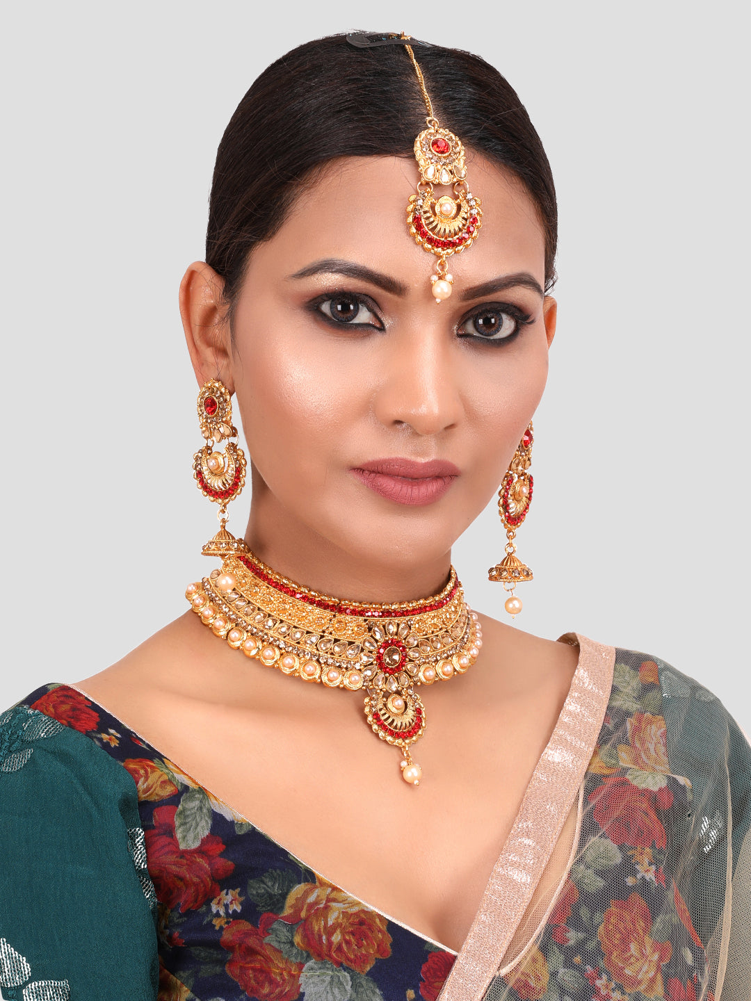 Gold -Toned & Red Floral Stone Studded Choker Set