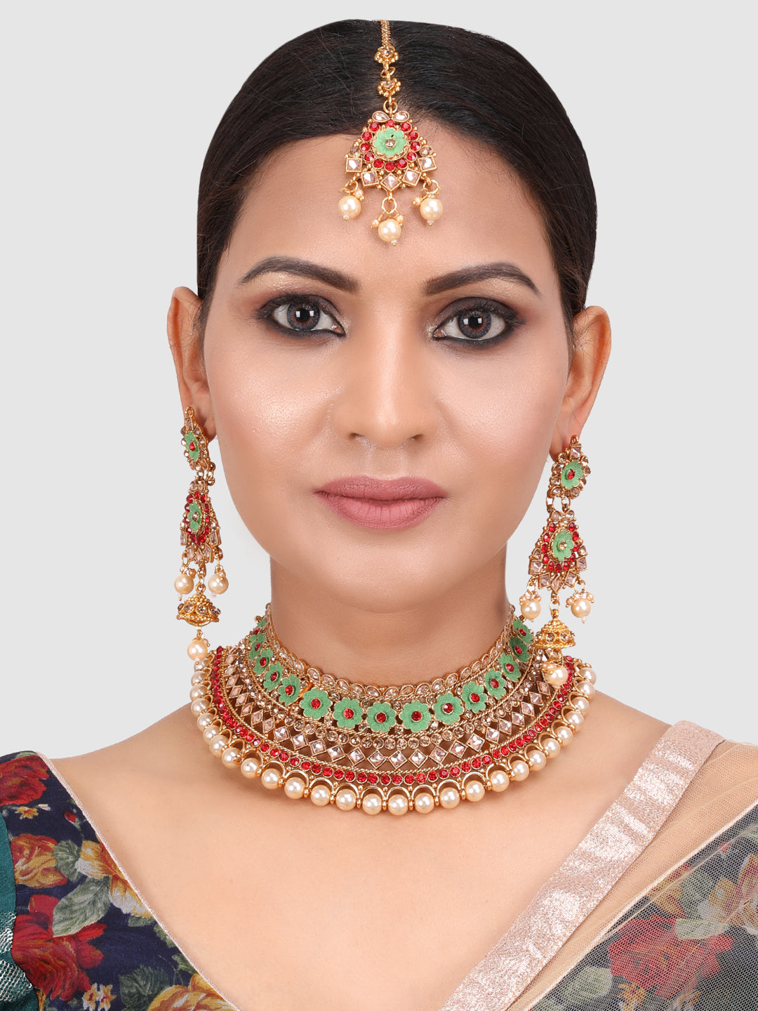 Woman Multi coloured Enamelled Choker with Jhumka Earring & Maangtika