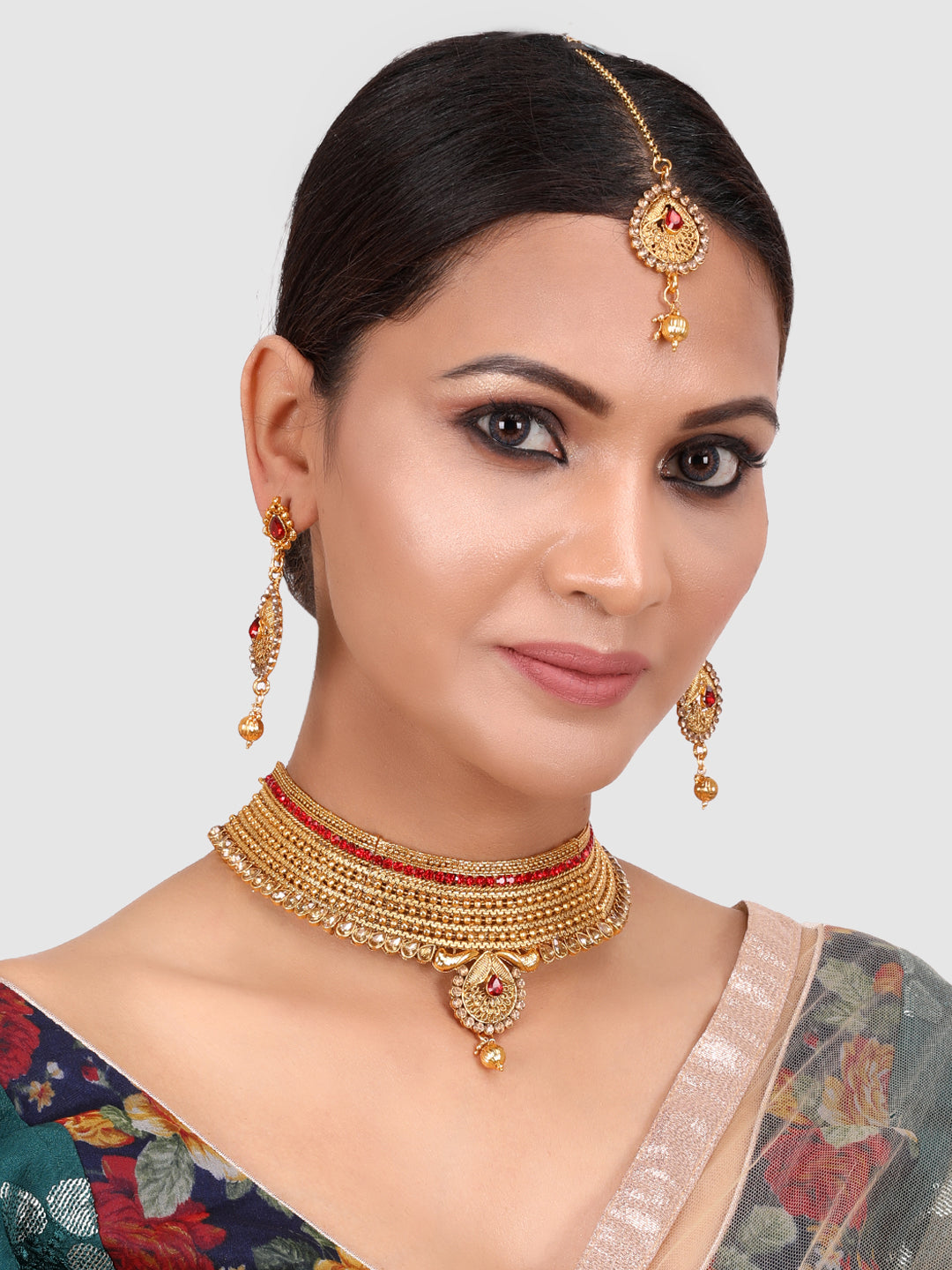 Gold-Plated Stone-Studded Traditional Jewellery Set