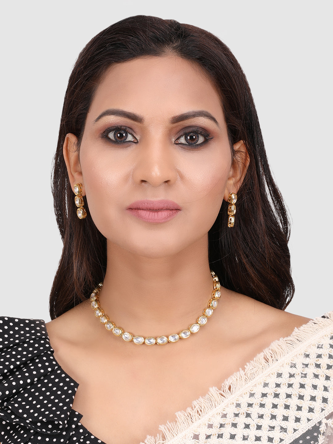 Gold-Toned Gold-Plated White Kundan-Studded Jewellery Set