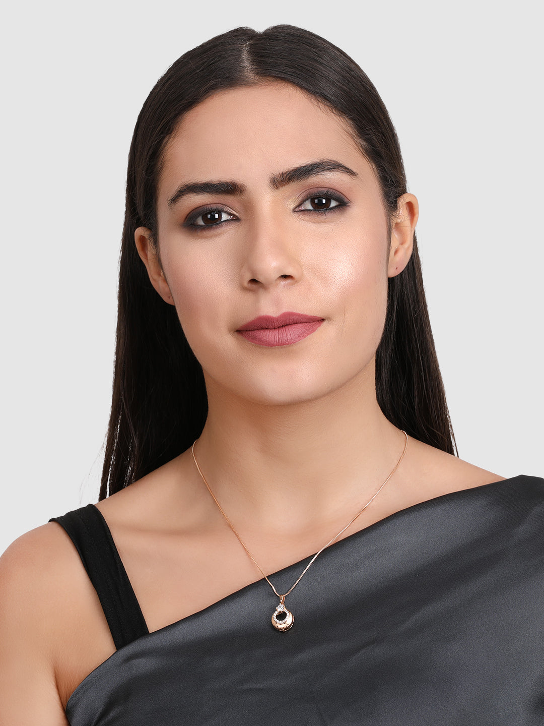 Gold-Plated & White Pendant With Chain