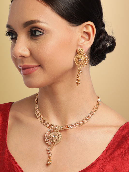 Women Gold-Plated Stone Studded Handcrafted Jewellery Set