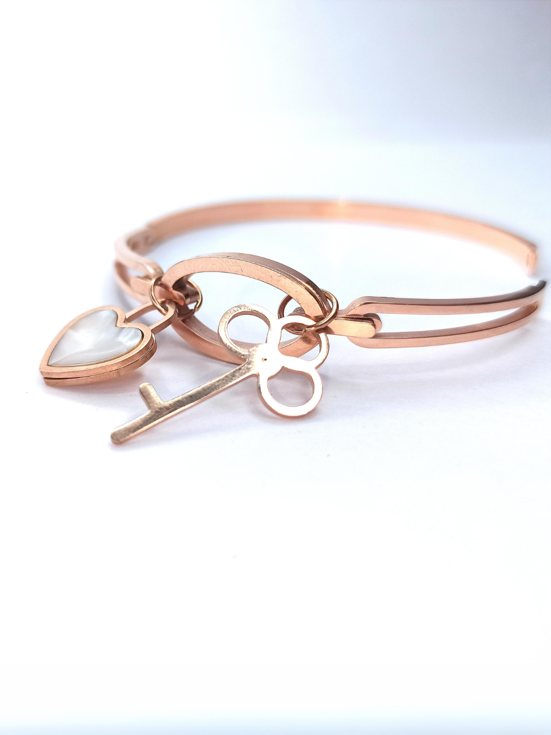 Rose Gold White Heart & Key Bracelet