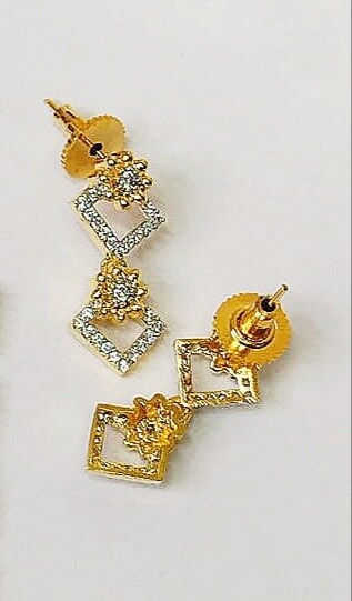 Gold Plated Diamond Shape American Diamond