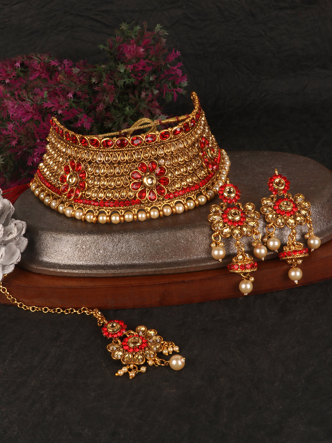 Gold-Plated Beige & Red Kundan-Studded & Beaded Jewellery Set