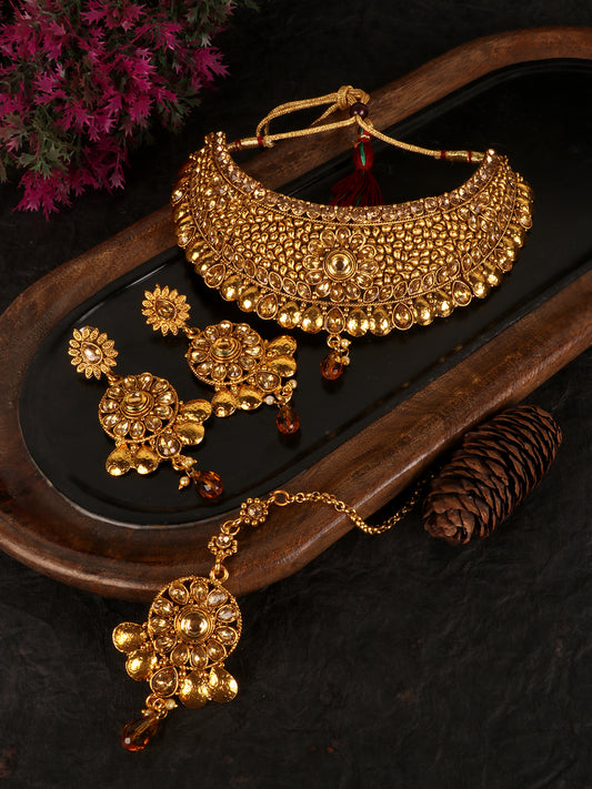 Gold-Plated & Red Kundan-Studded & Pearl Beaded Jewellery Set