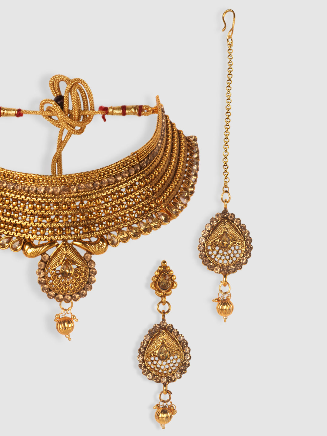 Gold-Plated White Kundan-Studded & Pearl Beaded Vilandi Jewellery Set