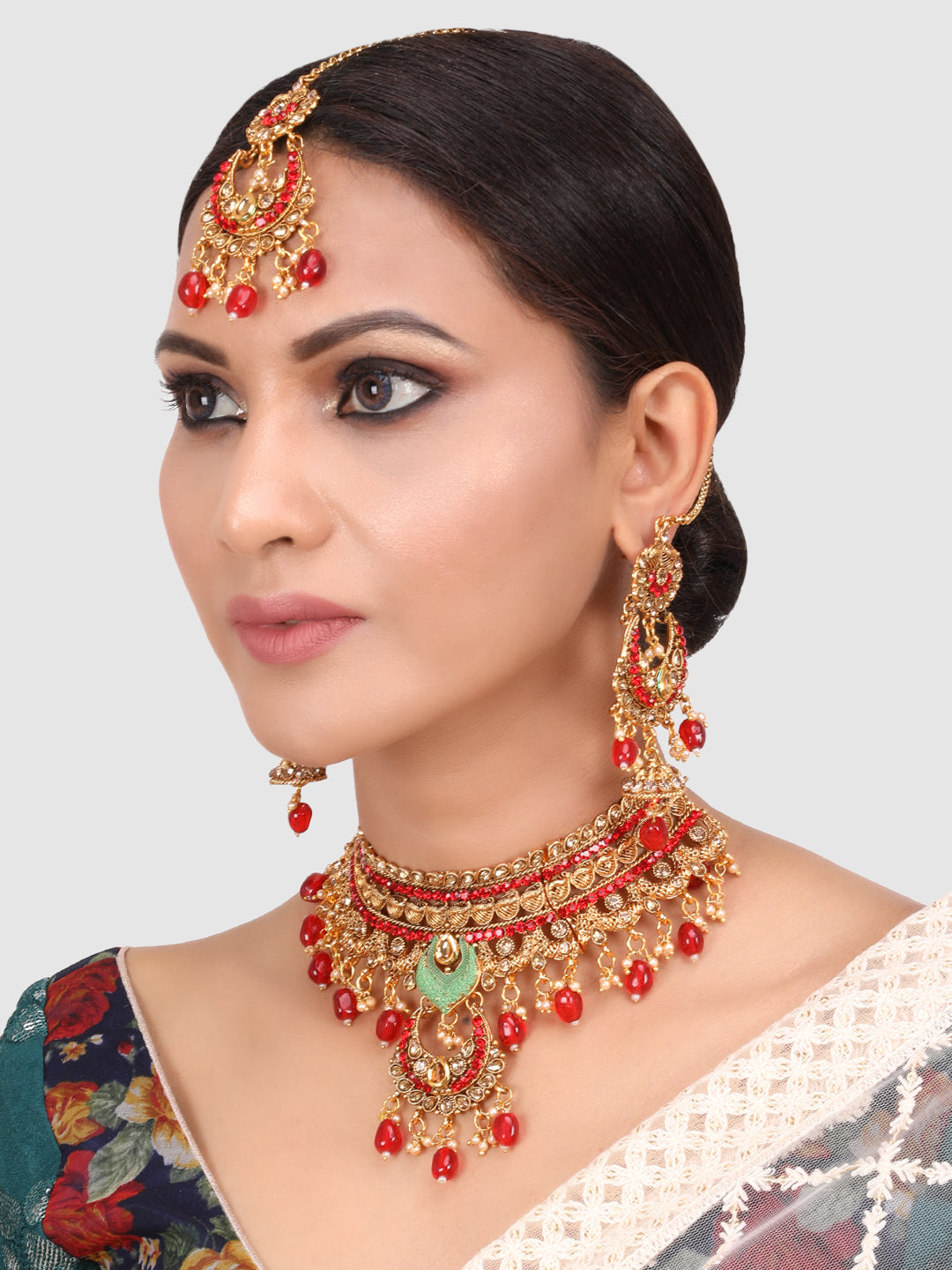 Gold-Toned & Red Stone-Studded Jewellery Set