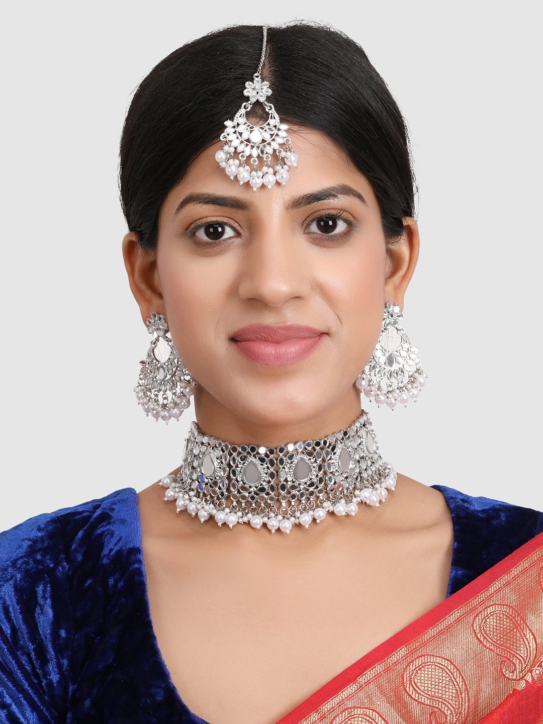 Silver-Plated Crystals Studded Choker Jewellery Set