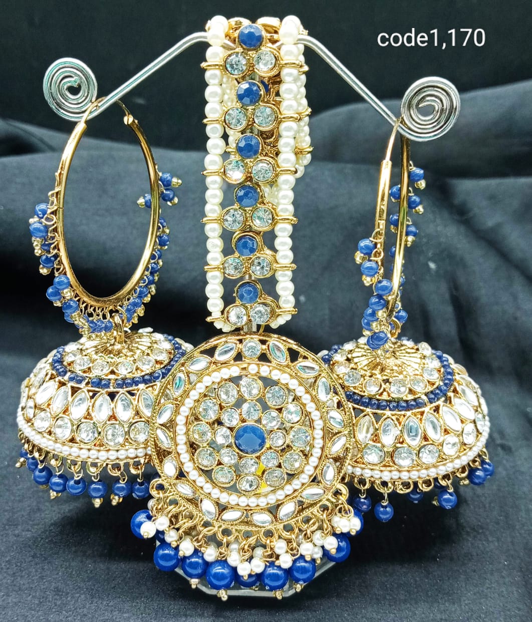 Golden Earrings set with Tika